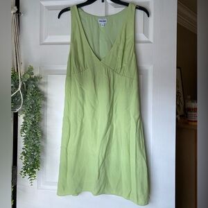 Aritzia Green Dress, size M!